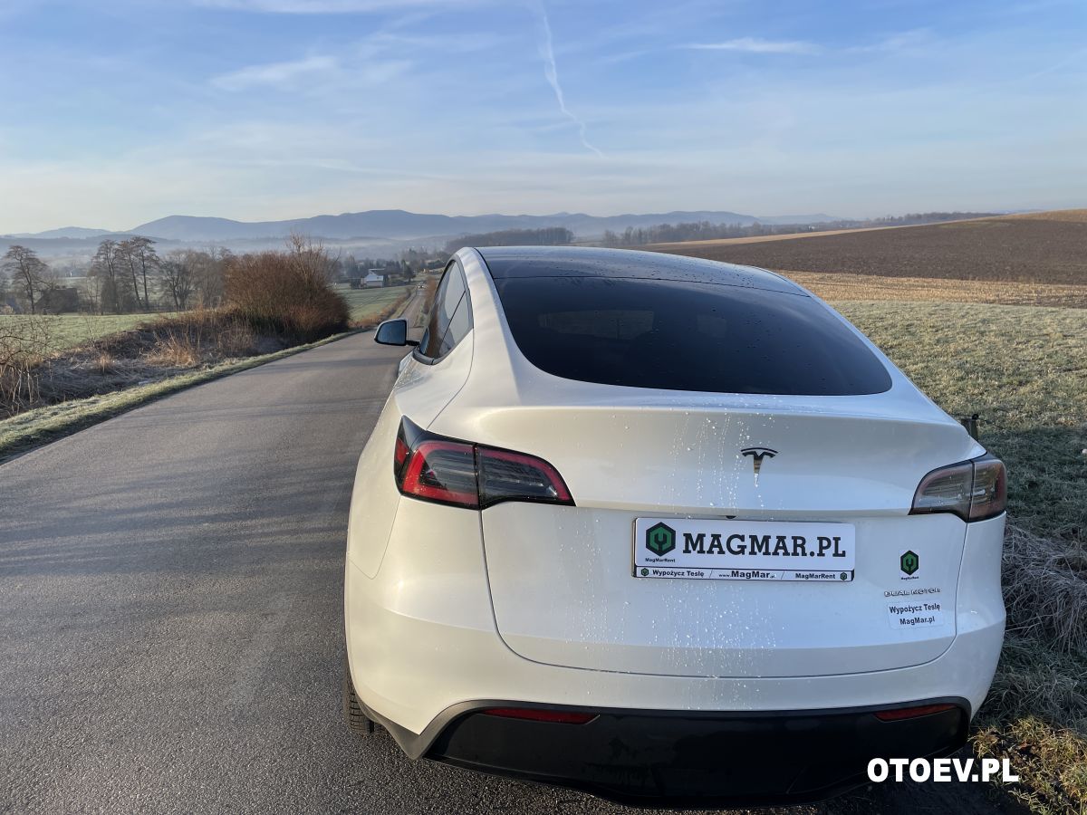 Tesla Y LR wynajem Kraków - Katowice i okolice