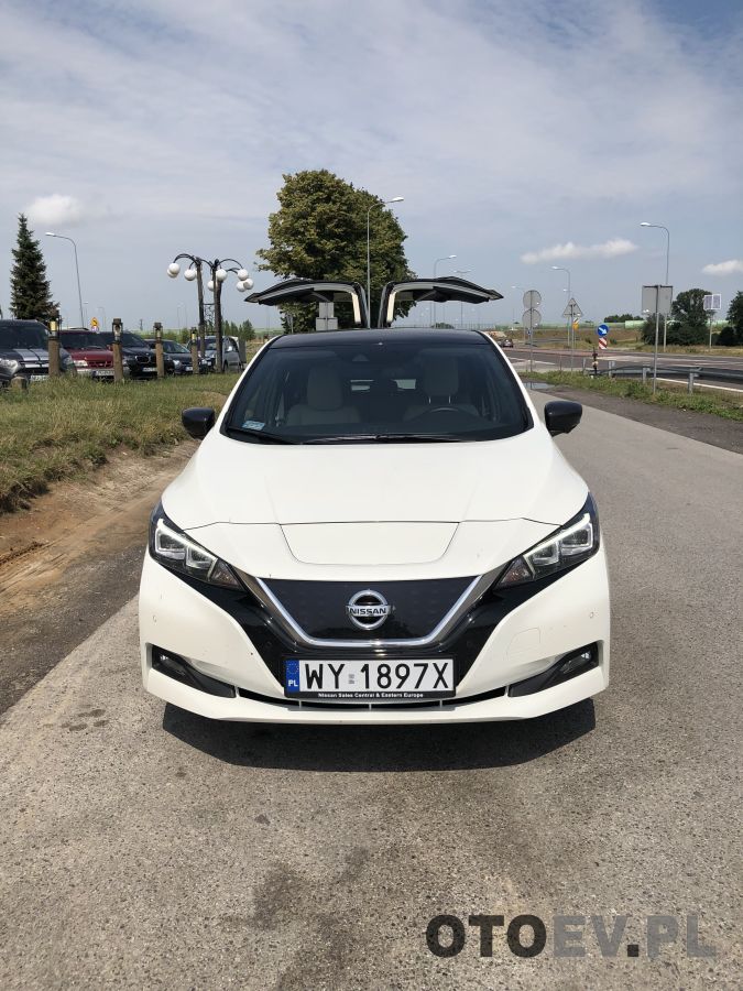Zdjęcie Nissan Leaf