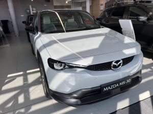 Zdjęcie Mazda MX 30