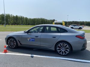 Zdjęcie BMW i4 eDrive40