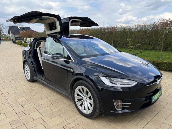 Tesla Model X 75D elektryczny opinie dane techniczne cena zdjęcia