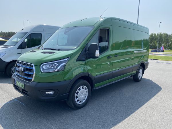 Ford e-Transit Trend 184 KM