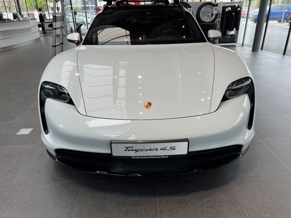Porsche Taycan 4S (limuzyna)