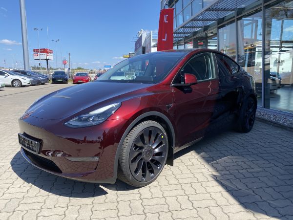 Tesla Model Y Performance