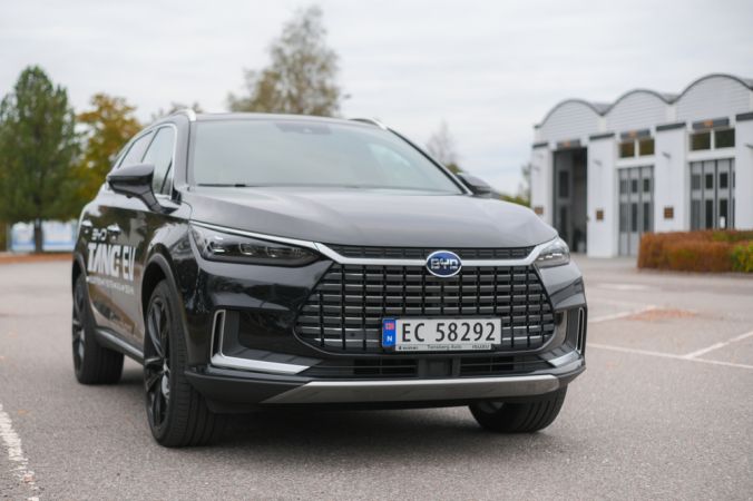 BYD TANG AWD
