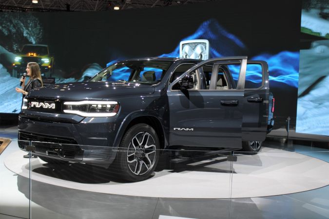 RAM 1500 Revolution