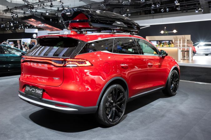 BYD TANG AWD - RED