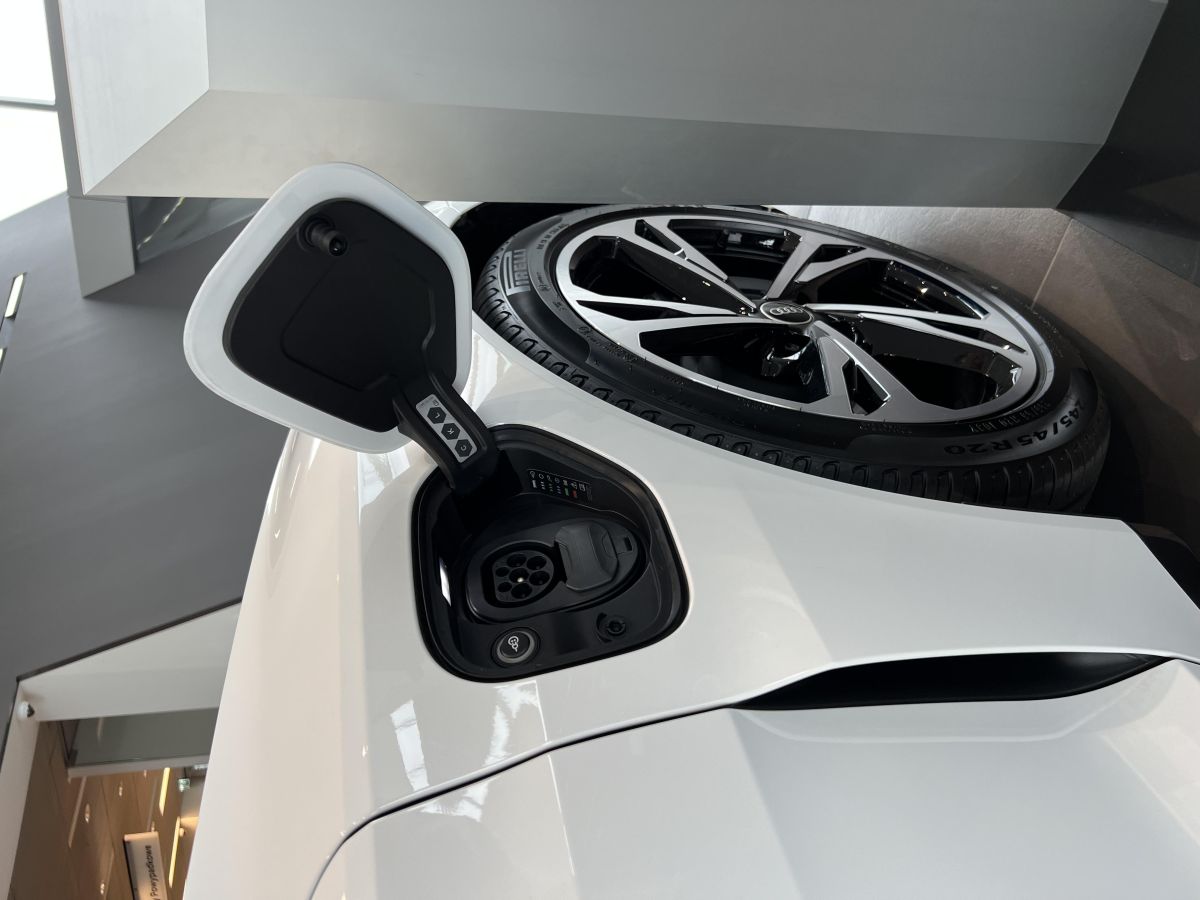 Audi e-tron GT, dane techniczne, test. - zdjęcie główne