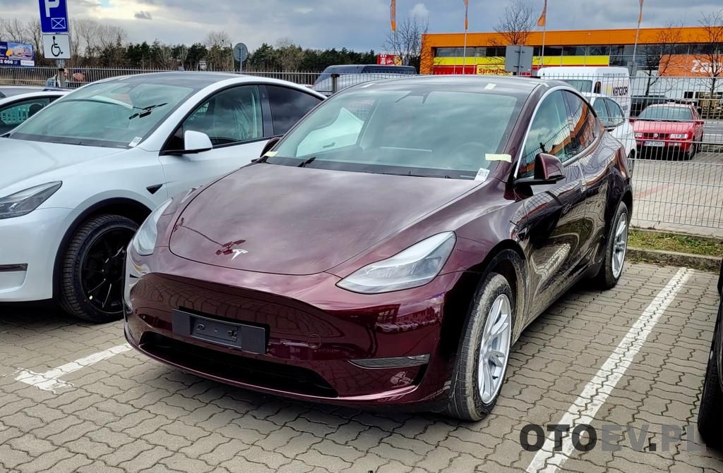 Tesla obniża ceny Modelu Y! - zdjęcie główne