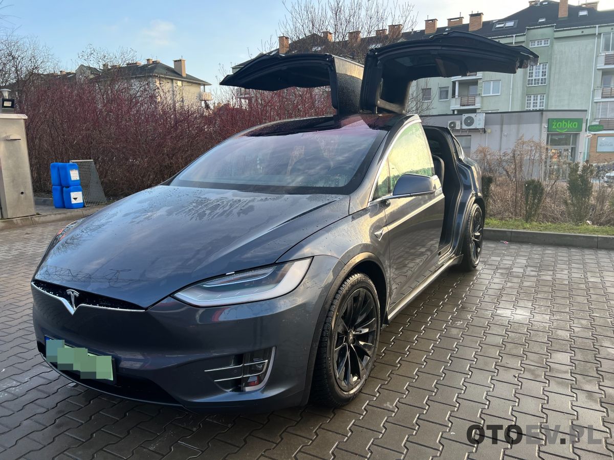 Jak szybki jest Tesla Model X 100D - zdjęcie główne