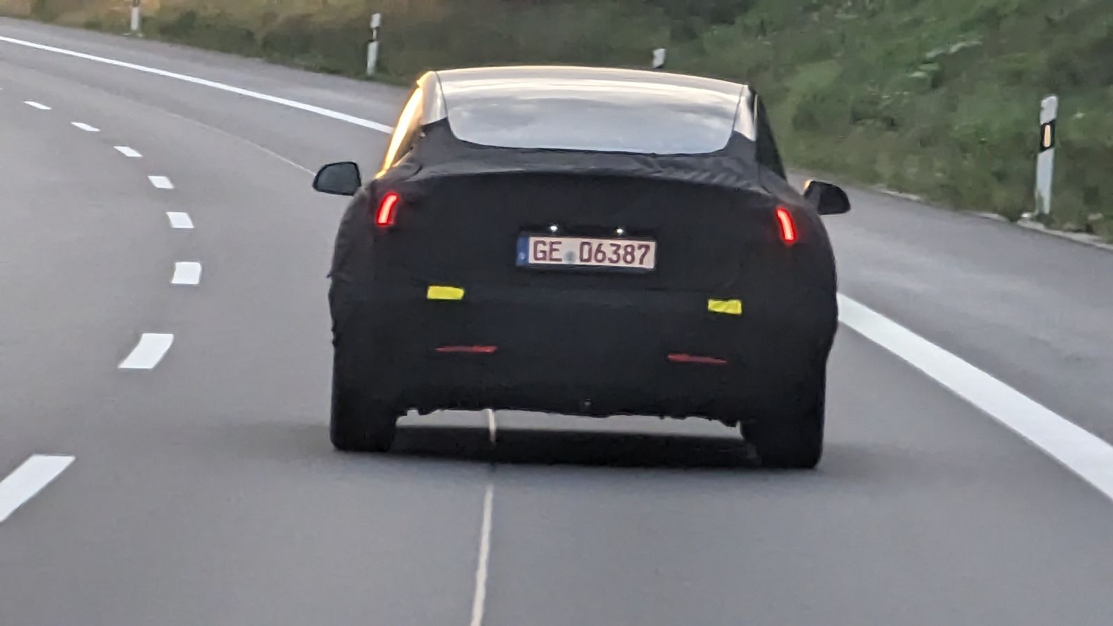 Fot. Tesla Model 3 Highland już w Niemczech!!!