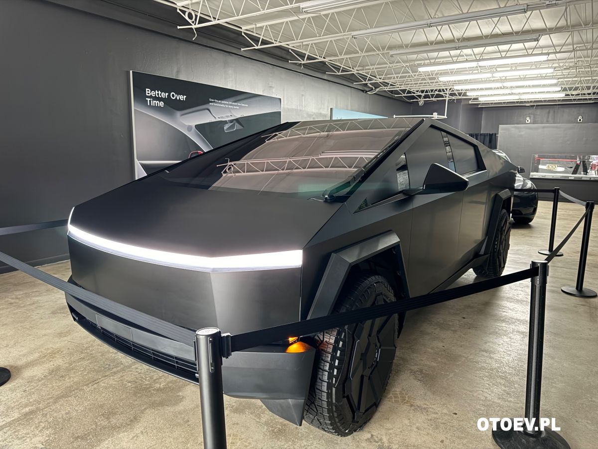 Ile kosztuje Tesla Cybertruck w Polsce vs USA i skąd tak ogromna różnica? - zdjęcie główne
