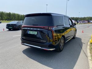 Zdjęcie Maxus MIFA 9