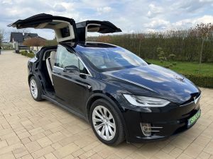 Zdjęcie Tesla Model X 75D