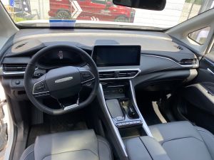 Zdjęcie Maxus Euniq5