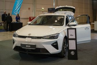 Zdjęcie MG MG5 Electric Long Range