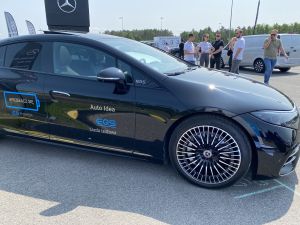 Zdjęcie Mercedes EQS 450+