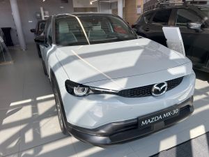 Zdjęcie Mazda MX-30