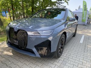 Zdjęcie BMW iX xDrive50