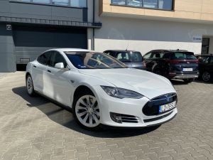 Zdjęcie Tesla Model S 85D