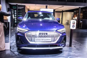 Zdjęcie Audi e-tron 50 quattro