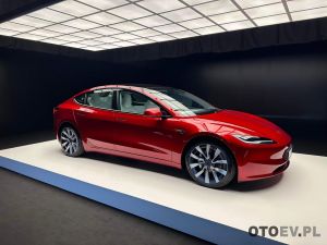 Zdjęcie Tesla Model 3 Long Range AWD (Highland) 