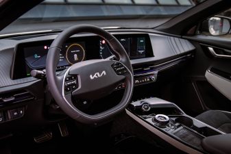 Zdjęcie Kia EV6 Standard Range 2WD