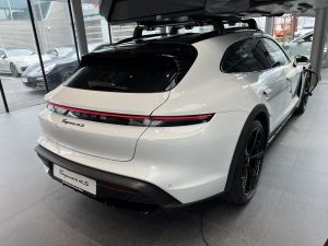 Zdjęcie Porsche Taycan 4S Sport Turismo