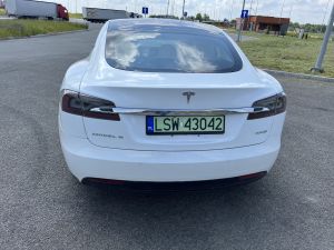 Zdjęcie Tesla Model S P100D