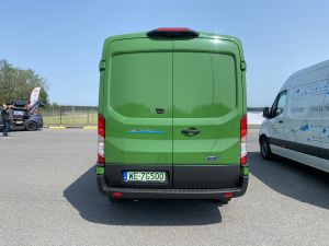 Zdjęcie Ford e-Transit Trend 184 KM