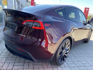 Zdjęcie Tesla Model Y Performance