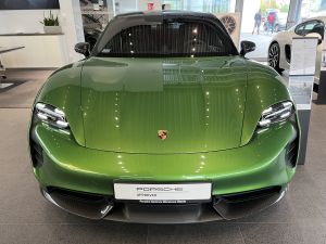 Zdjęcie Porsche Taycan GTS