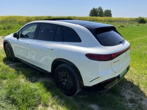 Zdjęcie Mercedes EQS SUV 450plus