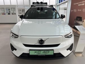 Zdjęcie Volvo XC40 Recharge Twin Motor
