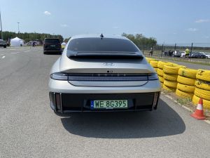 Zdjęcie Hyundai IONIQ 6 Long Range 2WD