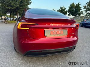Zdjęcie Tesla Model 3 (Highland) 