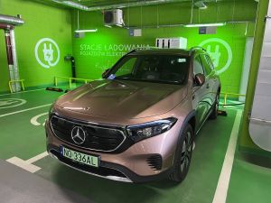 Zdjęcie Mercedes EQB 250