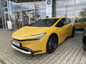 Zdjęcie Toyota Prius Plug-in Hybrid