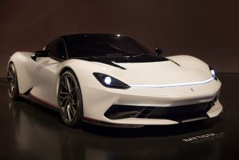 Zdjęcie Pininfarina Battista 120 kWh