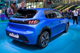 Zdjęcie Peugeot e-208 51 kWh 2023 