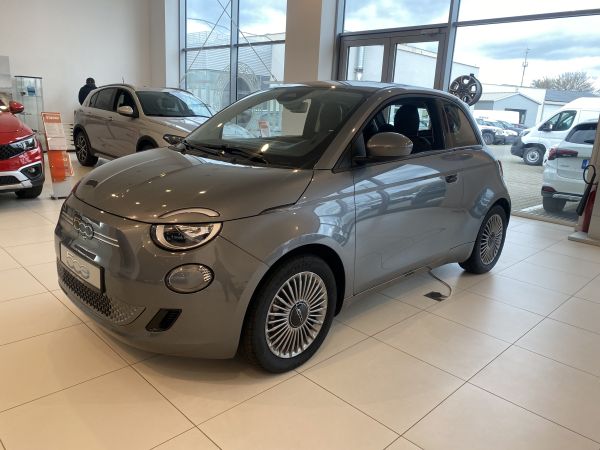 Fiat 500e 3+1 24 kWh